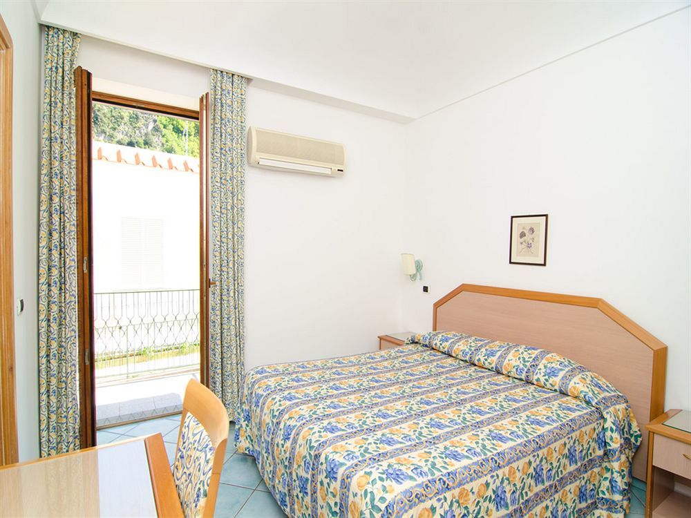 La Capannina - Hotel & Apartments Ischia Exterior foto